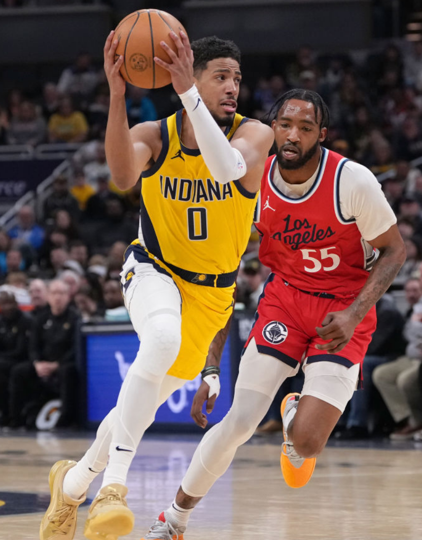 英雄联盟有礼投注-包含风云突变洛杉矶快船赛后状态回暖，NBA常规赛版图或变，目标明确，数据趋势出现新变化的词条